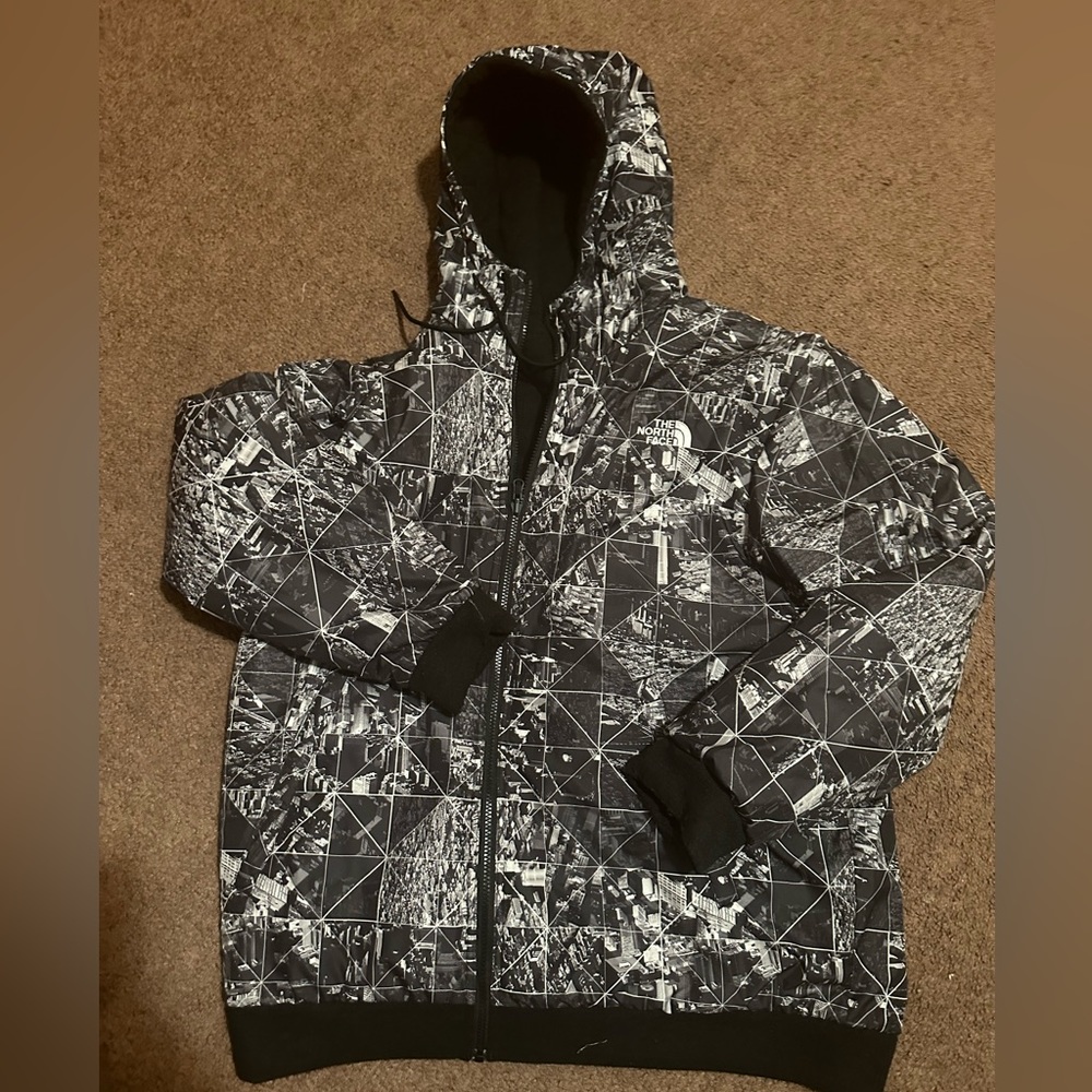Mens North Face REVERSIBLE jacket